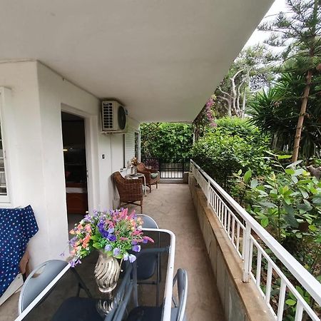 Sea & City Mary'S Residence Athena Bagian luar foto