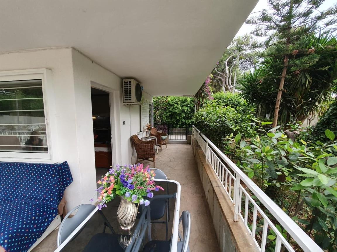 Sea & City Mary'S Residence Athena Bagian luar foto