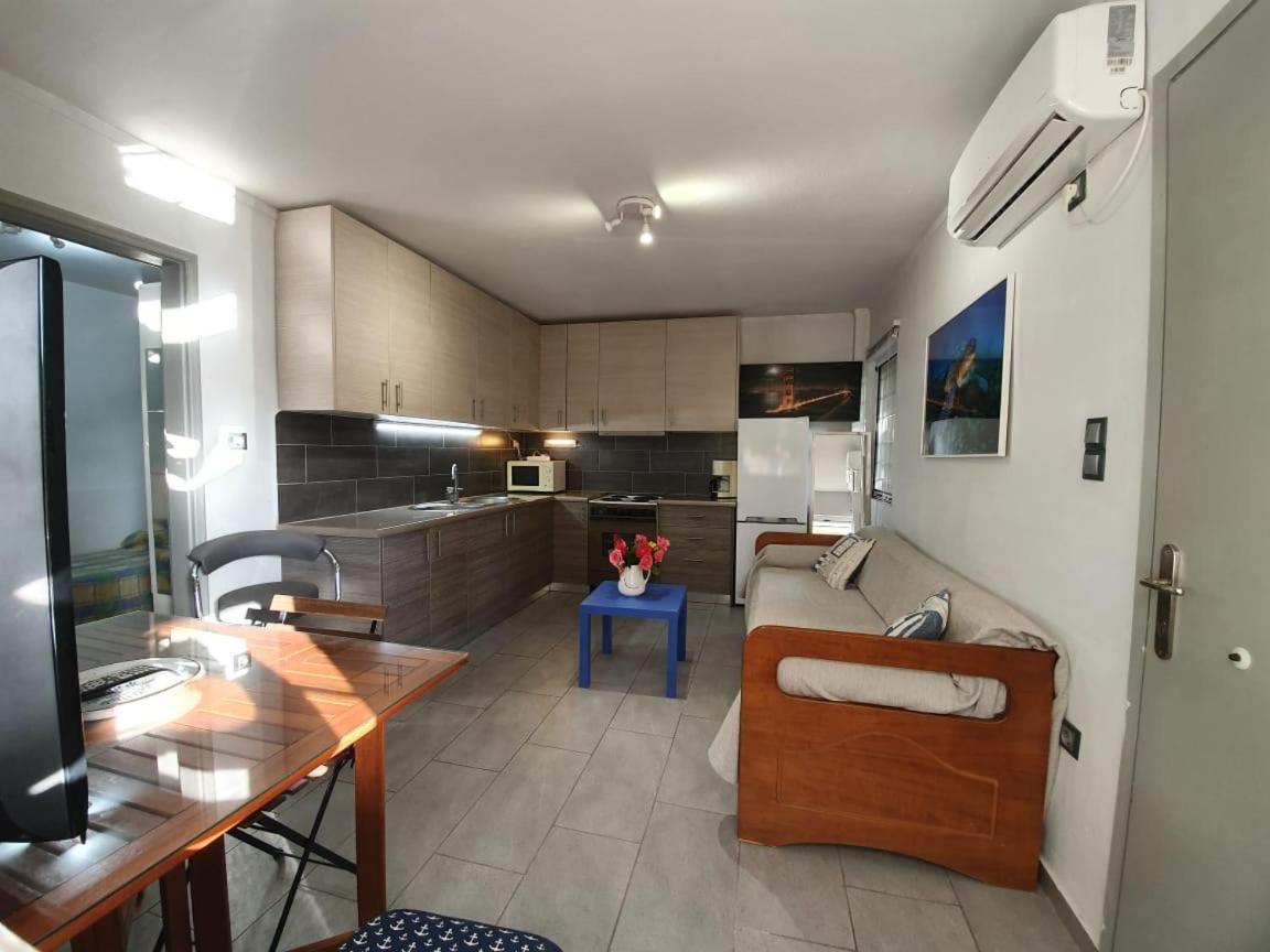 Sea & City Mary'S Residence Athena Bagian luar foto
